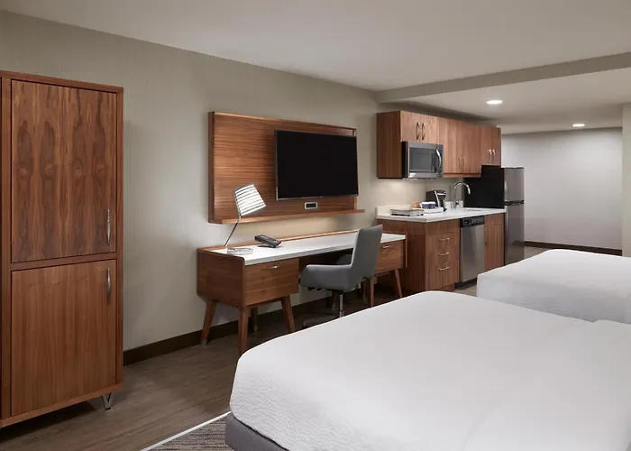 Four Points By Sheraton Vaughan