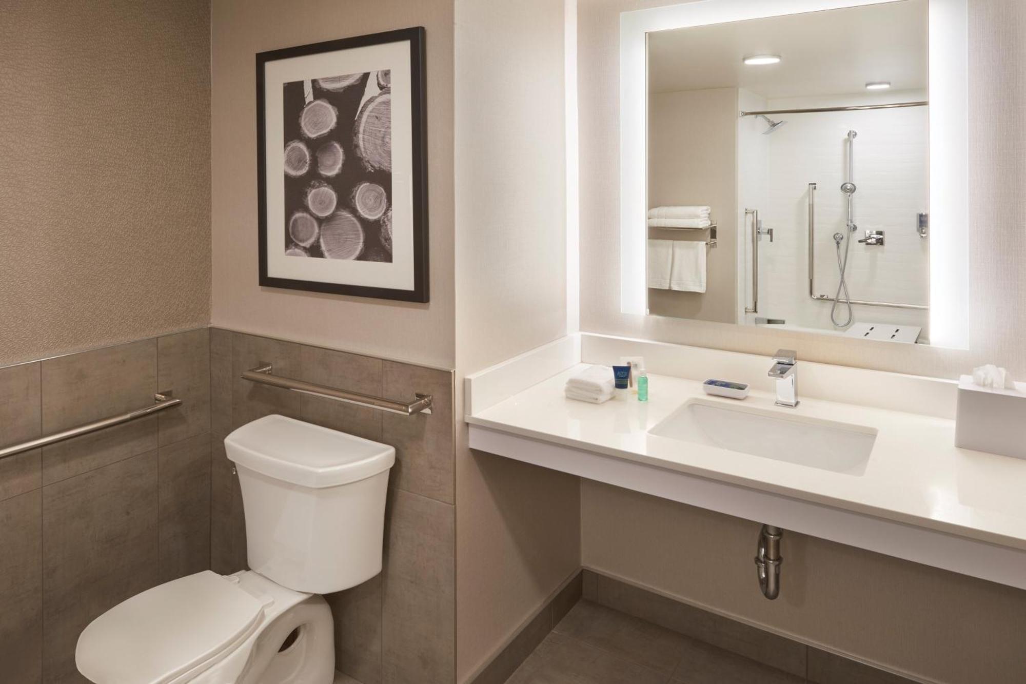 Four Points By Sheraton 4*